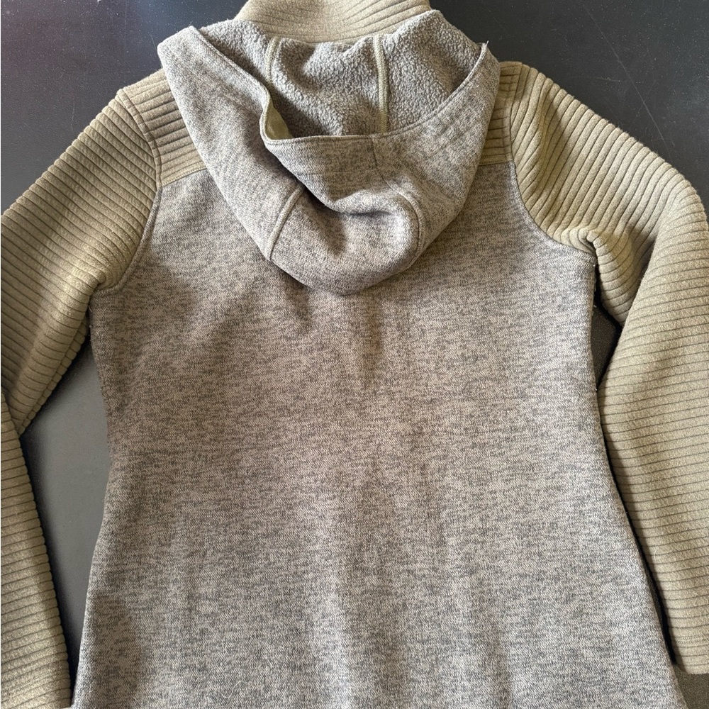 The North Face Jacket - Picture 2 of 3